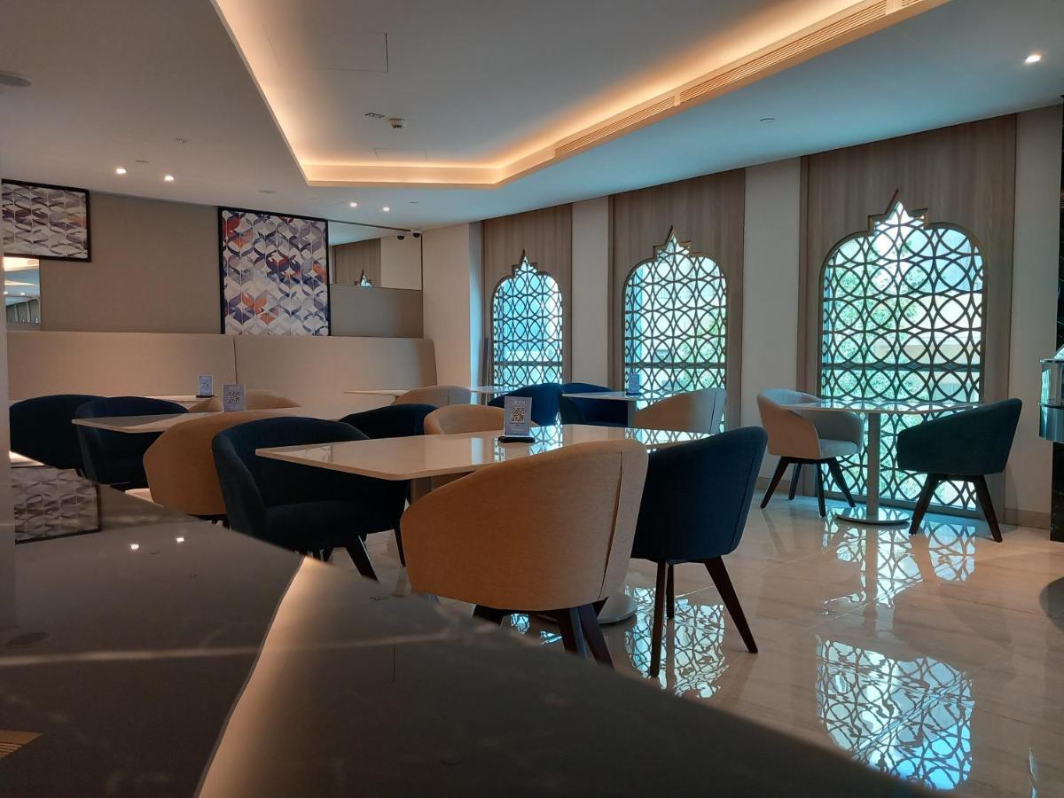 C - Hotel And Suites Doha Extérieur photo