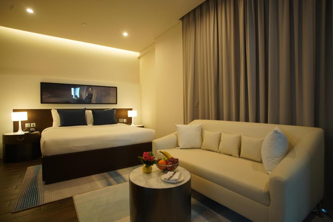 C - Hotel And Suites Doha Extérieur photo