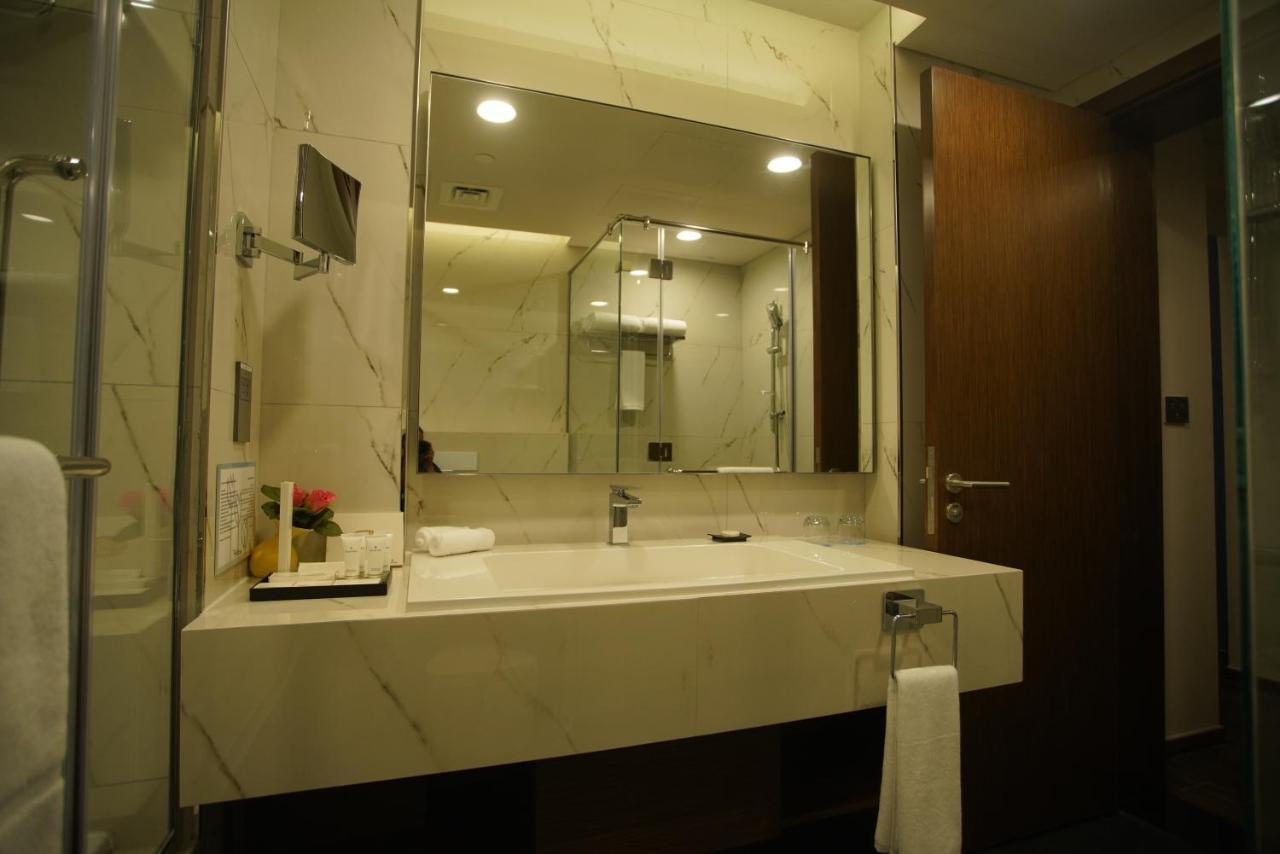 C - Hotel And Suites Doha Extérieur photo