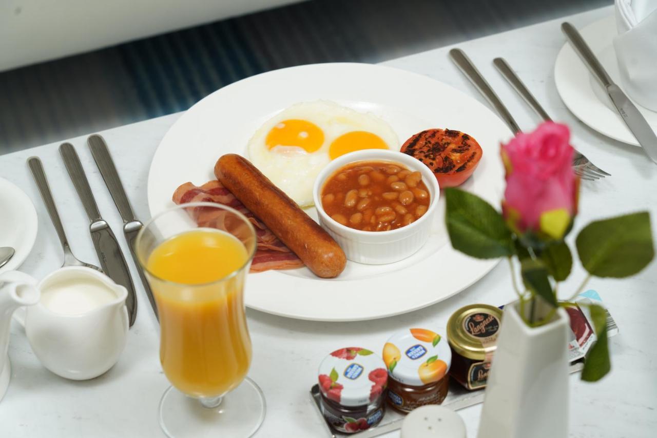 C - Hotel And Suites Doha Extérieur photo