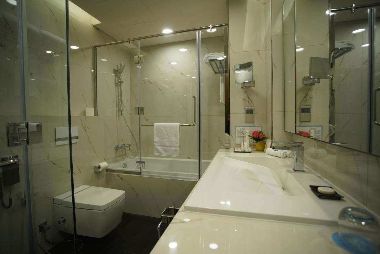 C - Hotel And Suites Doha Extérieur photo